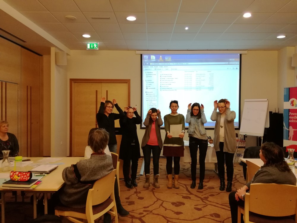 17. Jezikovne dejavnosti v vrtcu in vključevanje otrok priseljencev,doc. dr. Barbara Baloh inEster Derganc