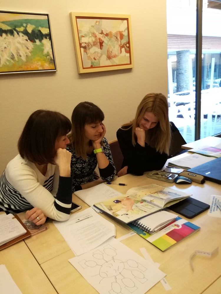 23. Analiza (ne) sprejemanja prišlekov v književnih besedilih,dr. Marijanca Ajša Vižintin