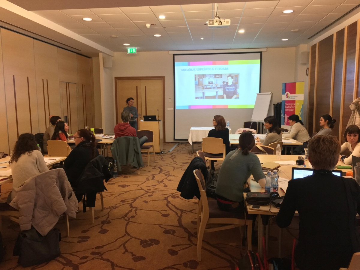 27. Tutorstvo kot oblika pomoči za lažjo integracijo učencev priseljencev,Andreja Longer